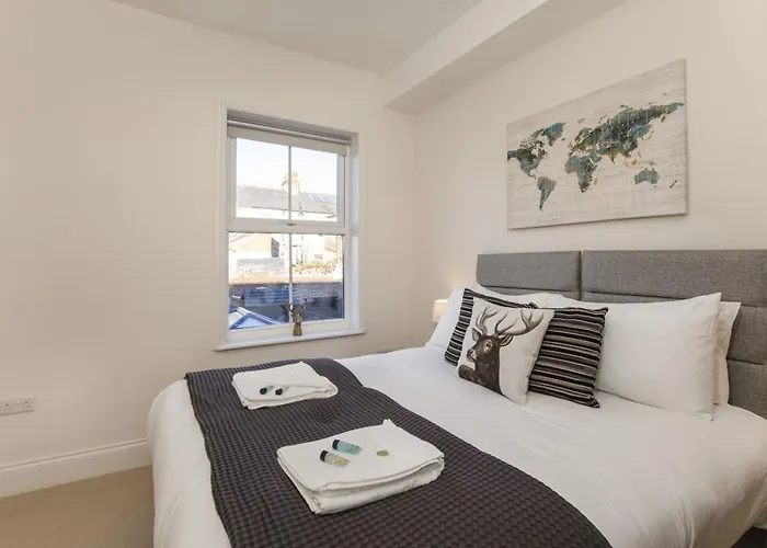 Modern 3 Bed Beautiful House In Holiday home York